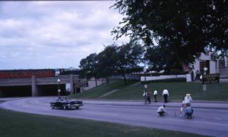 Image of 1964 FBI reenactment in Dealey Plaza