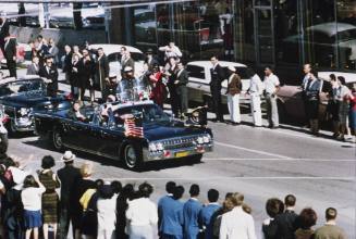 35mm color slide of presidential motorcade on Cedar Springs Road