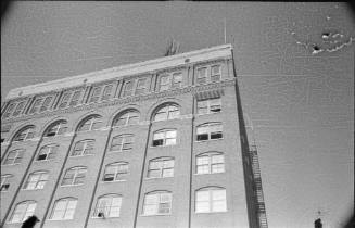Image of the top floors of the Texas School Book Depository