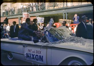 Image of Richard and Pat Nixon campaigning in Dallas in 1960