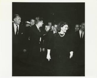 Image of the Kennedys arriving at the Hotel Texas in Fort Worth