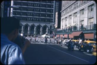 Image of start of Nixon campaign parade in Dallas on September 12, 1960