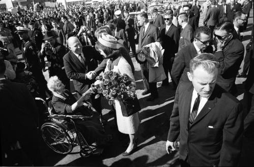 Image of Jacqueline Kennedy greeting Annie Dunbar at Love Field