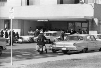 Image of the hearse at Parkland Hospital