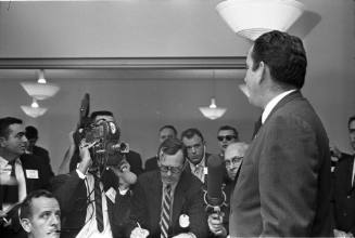 Image of Malcolm Kilduff  giving a press conference at Parkland Hospital
