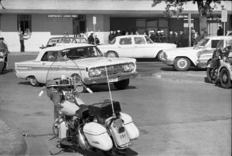 Image of car leaving Parkland Hospital for Love Field