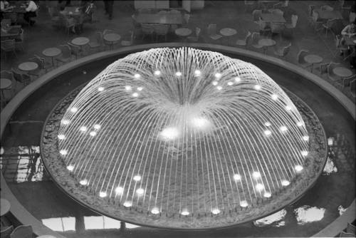 Image of fountain inside the Dallas Trade Mart