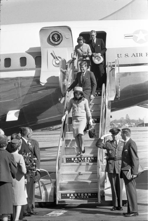 Image of the Kennedys and Connallys deplaning at Love Field