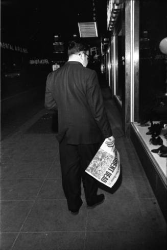Image of a man in Dallas on the evening of the Kennedy assassination