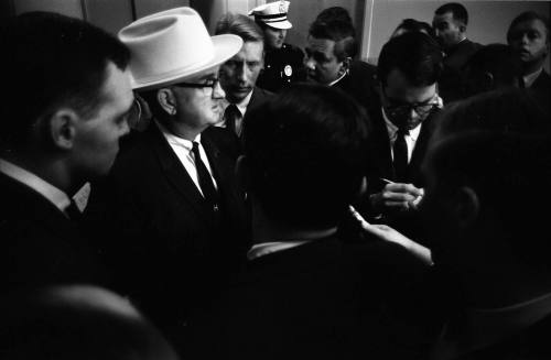 Image of Tom Howard speaking to reporters at the Dallas Police Department
