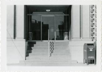Photograph of the entrance to the Texas School Book Depository building