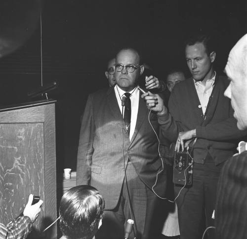 Image of Dallas Police Chief Jesse Curry talking to reporters