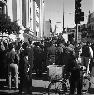 Image of crowd outside Dallas police department on Commerce Street