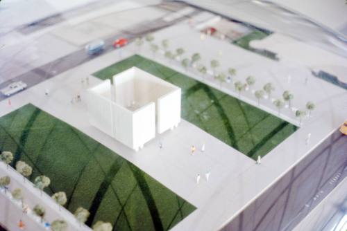 Image of a scale model of the John F. Kennedy Memorial in Dallas, Texas