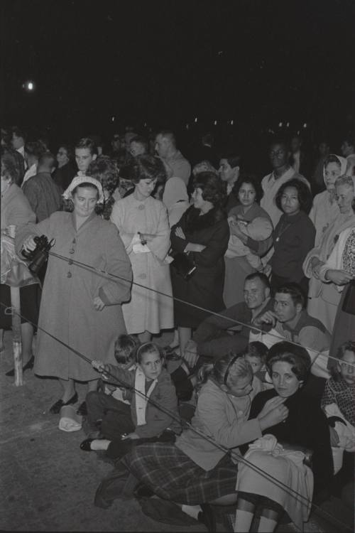 Image of crowds at Carswell Air Force Base in Fort Worth