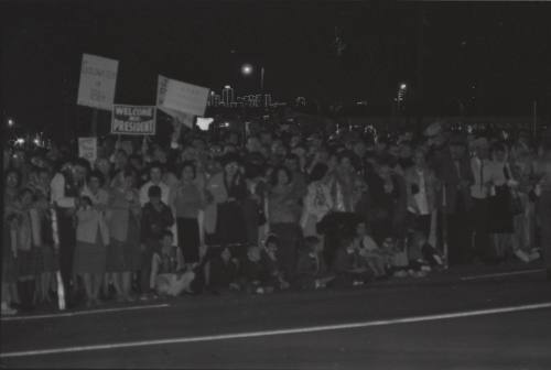 Image of crowds at Carswell Air Force Base in Fort Worth