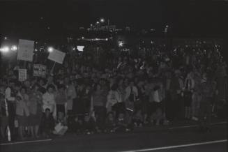 Image of crowds at Carswell Air Force Base in Fort Worth
