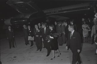 Image of Kennedys arriving at Carswell Air Force Base in Fort Worth
