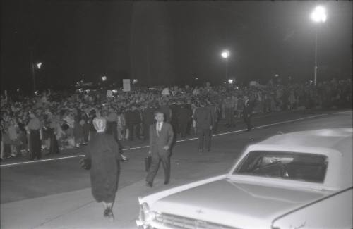 Image of crowds at Carswell Air Force Base in Fort Worth