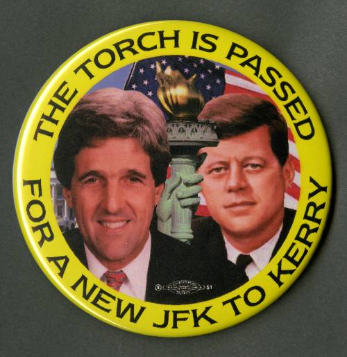 John Kerry campaign pin from 2004 featuring a portrait of John F. Kennedy