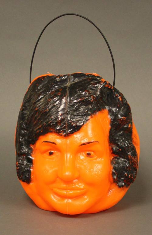 Jackie-o-Lantern plastic Halloween bucket