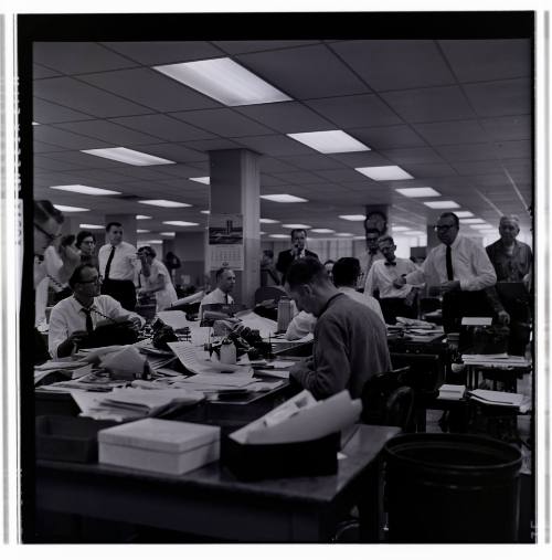 Image of the Dallas Times Herald newsroom on November 22, 1963