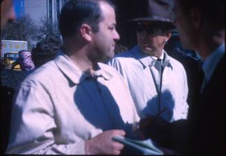 Image of witnesses in Dealey Plaza